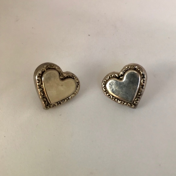 Vintage Silver Heart Stud Earrings - Picture 2 of 5